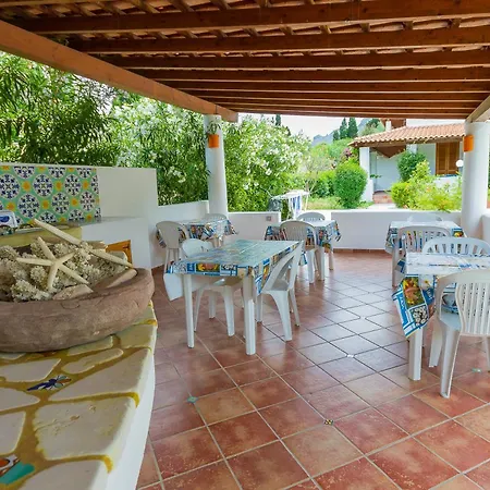 Casa Schmidt Oda ve Kahvaltı Vulcano (Isola)